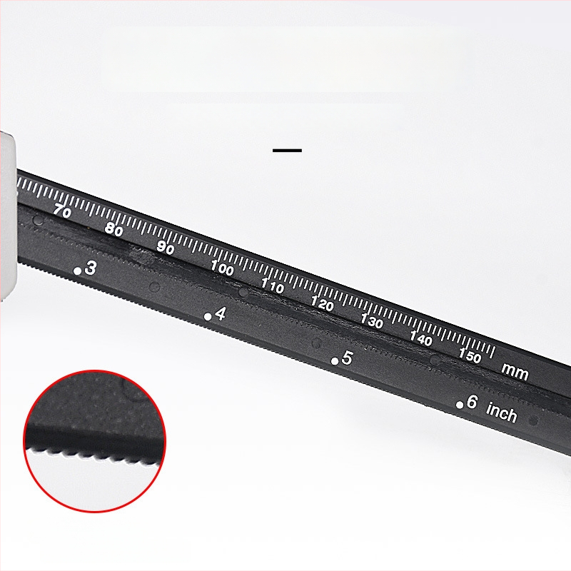 ATTUS пластмасов калипер с циферблат, диапазон 0–150 мм, резолюция 0.1 мм, метрична и дюймова скала