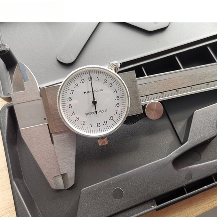 Digitális vernier tolókaliper, 0-150mm, felbontás 0.02mm, szénacél