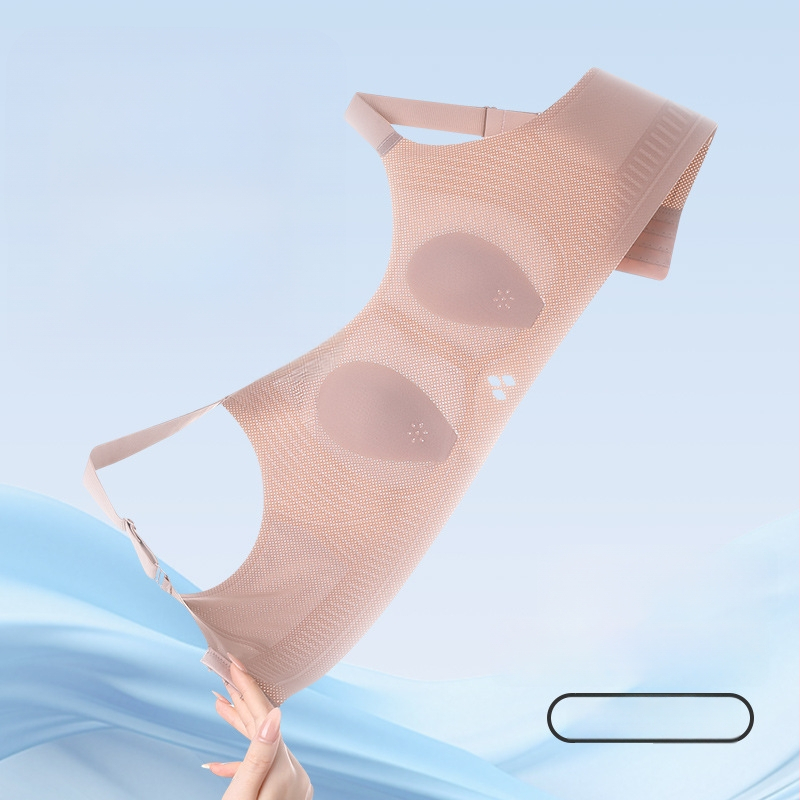 Ledų šilko liemenėlė su kiškių ausų formos kaušeliais, ploni formuoti kašai, fiksuotos dvigubos petnešos, užpakalinė keturių eilių sagtis, kvėpuojanti ir nematoma