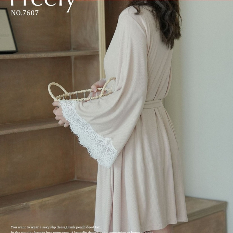 Prancūziški nėrinių naktiniai iš viskozės, ilgos rankovės, plonas audinys, V kaklo iškirptė, kvėpuojantis, tinkamas visoms metų laikams