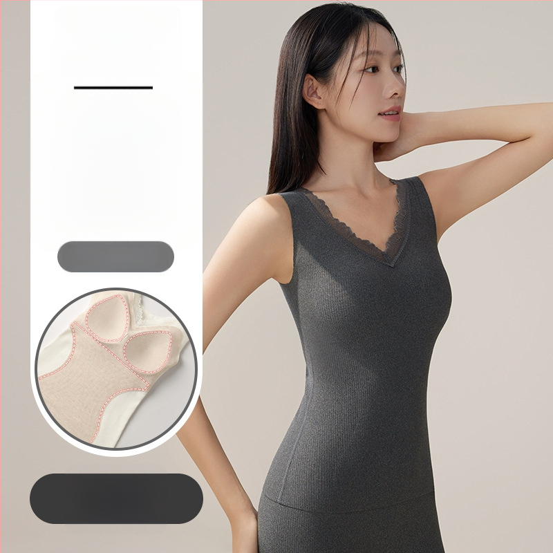 Ženski termalni vest s kapuljačom, dvostrukim slojem, velurom podstavom, 70–80% poliester