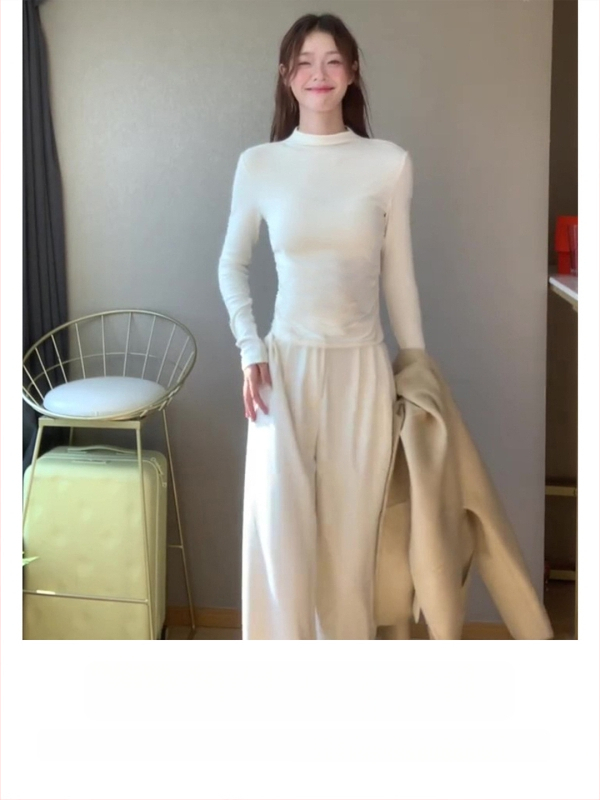 Viskozės pluošto vienos spalvos ilgos rankovės topas su puse turtleneck kaklu, siauras kirpimas