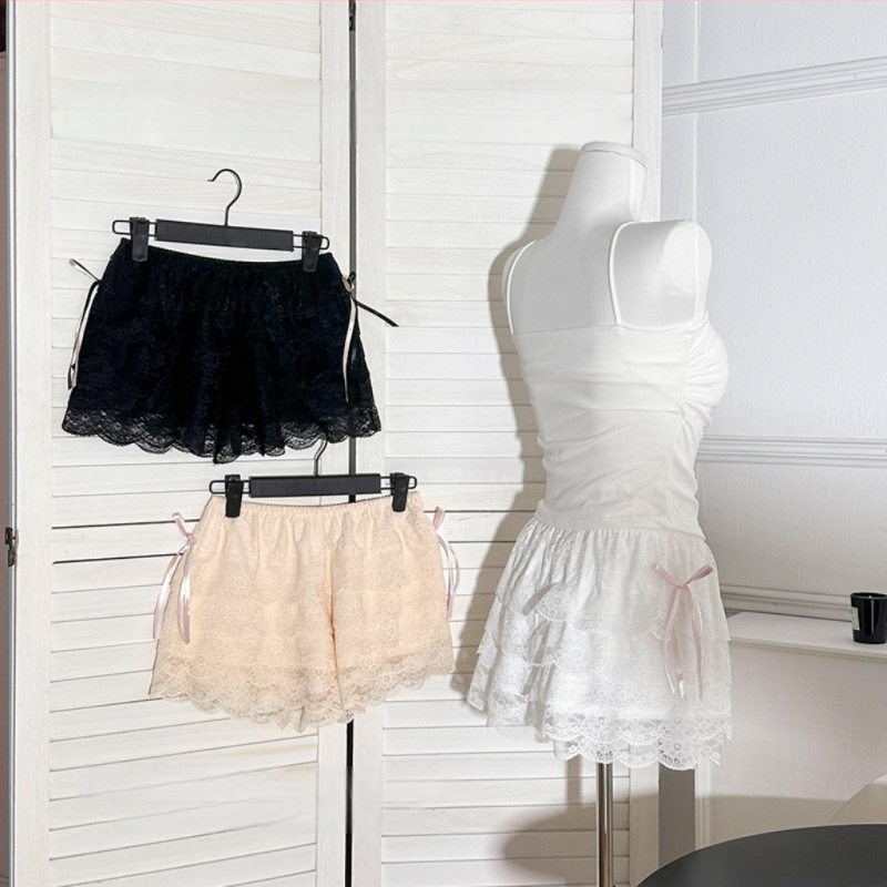 Moteriški nėrinių šortai su vidurio juosmeniu, lengvas nailonas audinys, 84% nailonas, vasaros stilius