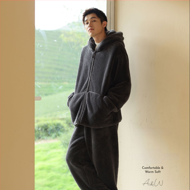 Vīriešu bieza kapucēta velūra pidžama komplekts – kardigāns, minimalistisks un ikdienas stila; V-veida kakla izgriezums, ekstra bieza 401–500 g/m²