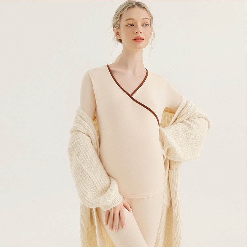 Σετ θερμικού ενδύματος μητρότητας για μετά τον τοκετό – πιτζάμες θηλάσματος, φθινοπωρινά/χειμωνιάτικα tops και παντελόνια, πολυεστέρα‑σπάντεξ ανάμιξη (90–95% πολυεστέρας, έως 30% σπάντεξ)