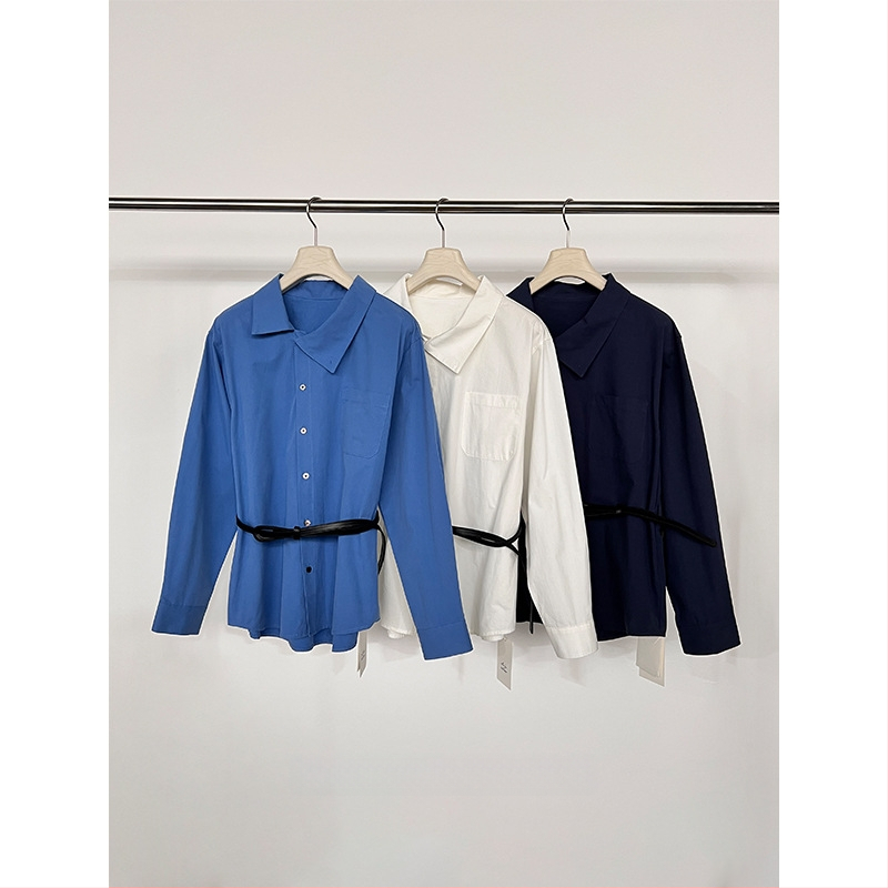 Moteriški medvilniniai marškiniai su vientisos spalvos raštu, stand-up apykaklė, ilgos rankovės, vidutinio ilgio, Žiemos 2025.