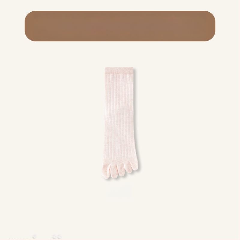 Женски чорапи с пет пръста, средно високи; памук-полиестер-спандекс 64.4%/32.7%/2.9%; антибактериални, абсорбиращи изпотяване, дезодориращи, антифрикционни; едноиглена плетка