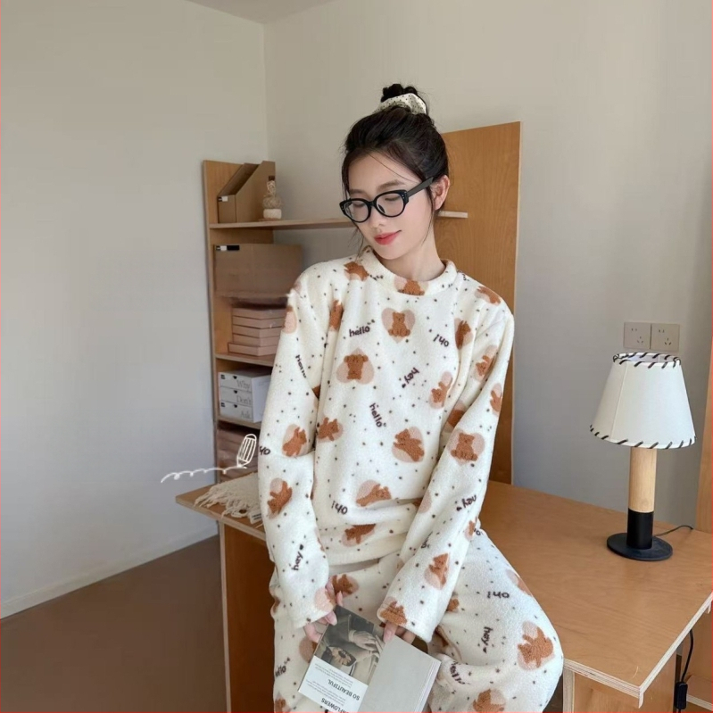 Ženski kućni komplet pidžama, okrugli izrez, dugi rukavi, poliester, 251-300 g/m², 90-95% poliester, jesen-zima