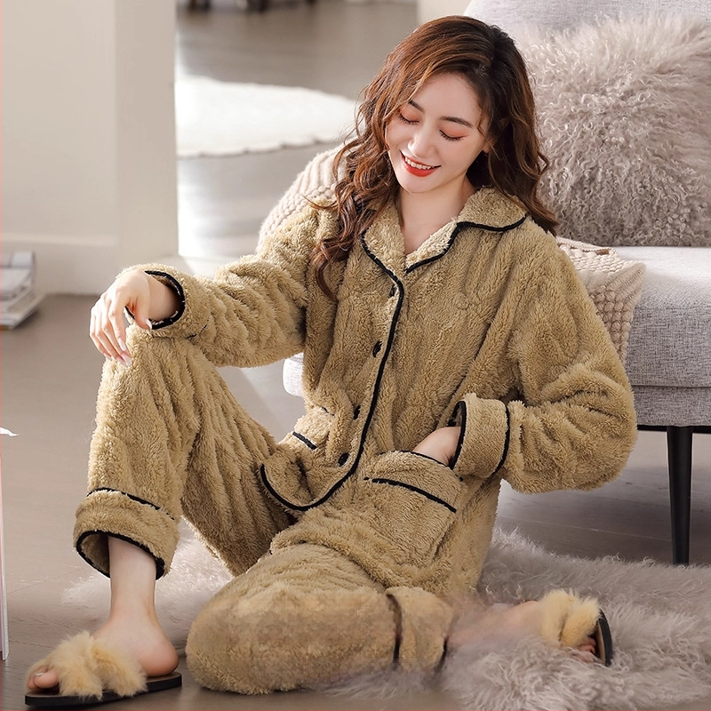 Ženski zimski pidžama set od koralnog flisa, debeli, Chanel stil kućni outfit za hladno vrijeme