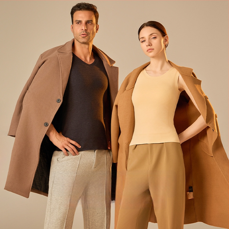 Termovesta - Dviejų sluoksnių poliesterio pluoštas, apvali kaklo linija, tinkama kaip pagrindinis sluoksnis arba išorinė apranga, unisex, formuoja siluetą