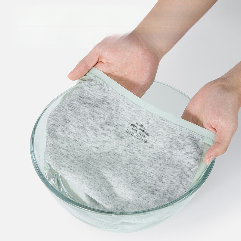 Ženske menstrualne gaćice – 95–100% pamuka, antibakterijske, zaštita od propuštanja, srednje visoki struk, podstava 100% pamuk, sve sezone
