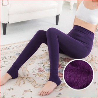 Naised ühes tükis jalgadega kinnised leggingid, soojad, Korea stiilis kitsas lõige, Pearl Velvet kangas, spandaks-polüester segu