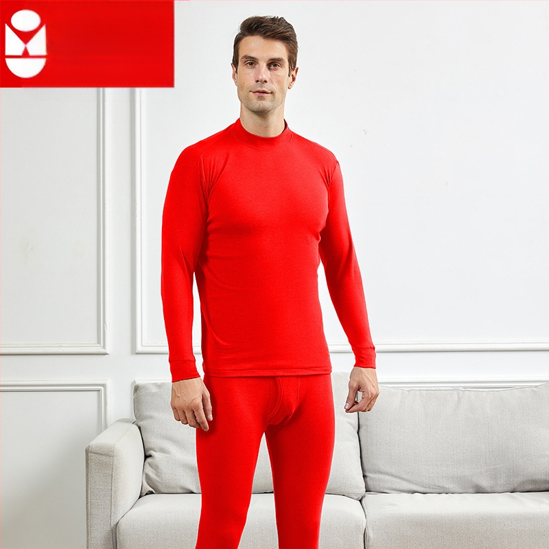 Vyrų medvilninis šilto apatinio komplektas su vidutiniškai aukštu kaklu, laisvas kirpimas, viengubas sluoksnis, ekstra storas audinys 301–350 g/m², 100% medvilnė pamušalas, skirtas vyresniems vyrams.