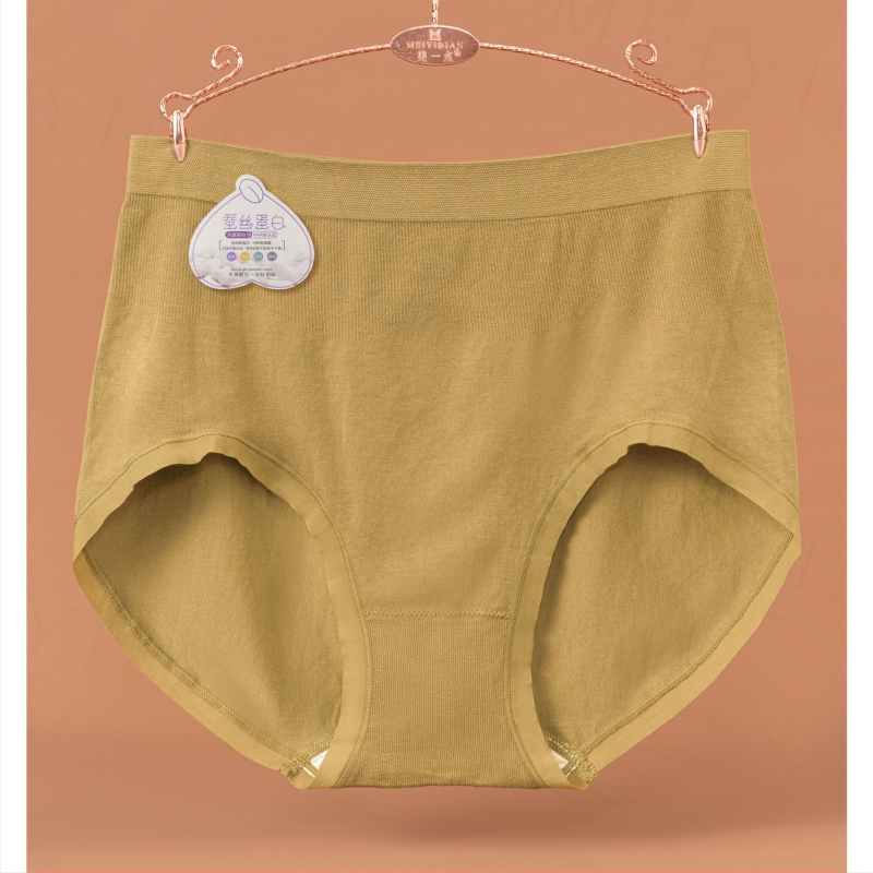 Безшевни дамски бикини с висока талия, дишащи, основна материя: регенерирана целулоза 70–80%, подплата на чатала: регенерирана целулоза 70–80%, прежда 61–70d, подходящи за всички сезони