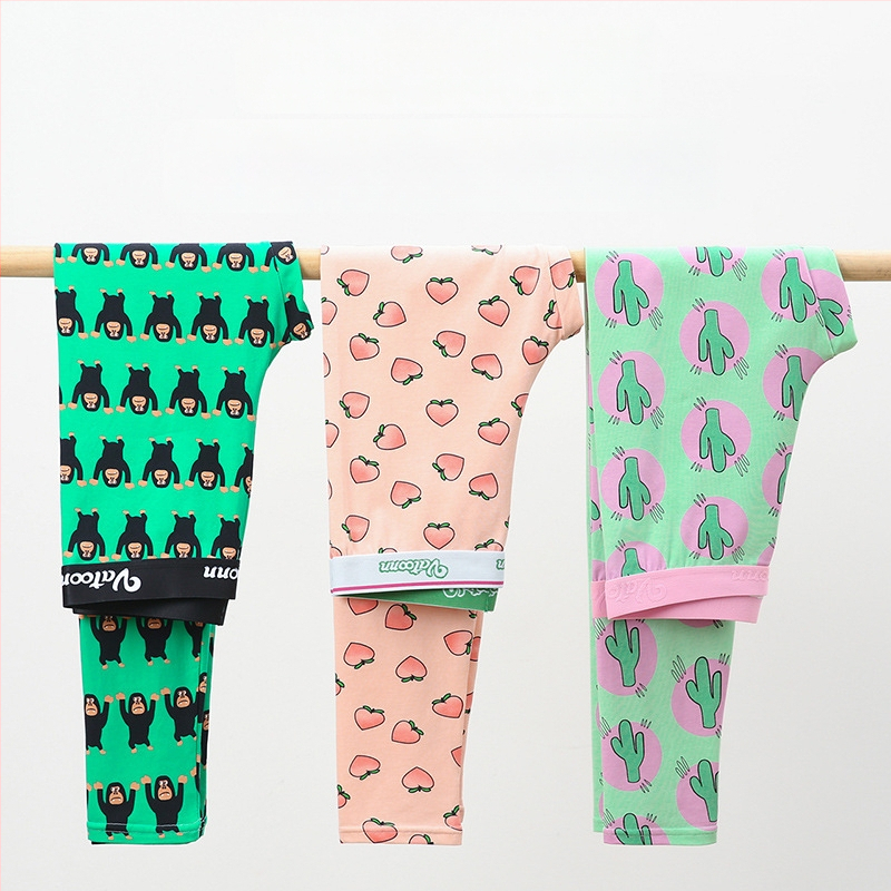 Moteriški medvilniniai šilti kelniai su animacijos spaudu, vidurinis liemuo, prigludęs kirpimas, vieno sluoksnio