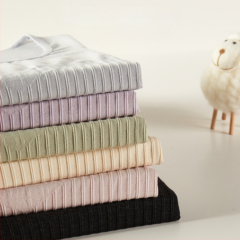 Ženski termalni set za jesen-zimu: bluza s okruglim izrezom i uske hlače, tanak pamuk-nylon pleteni materijal, bez šavova, prozračan, topao.
