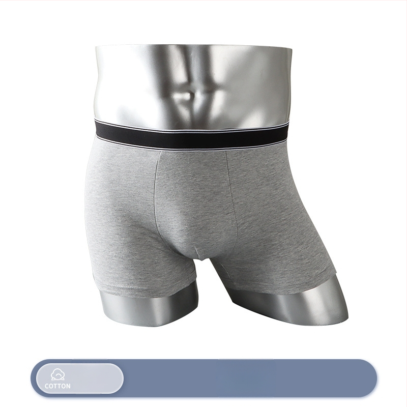Meeste puuvillased bokserid, hingavad, keskmise talje, ühetoonilised, 95–100% puuvill
