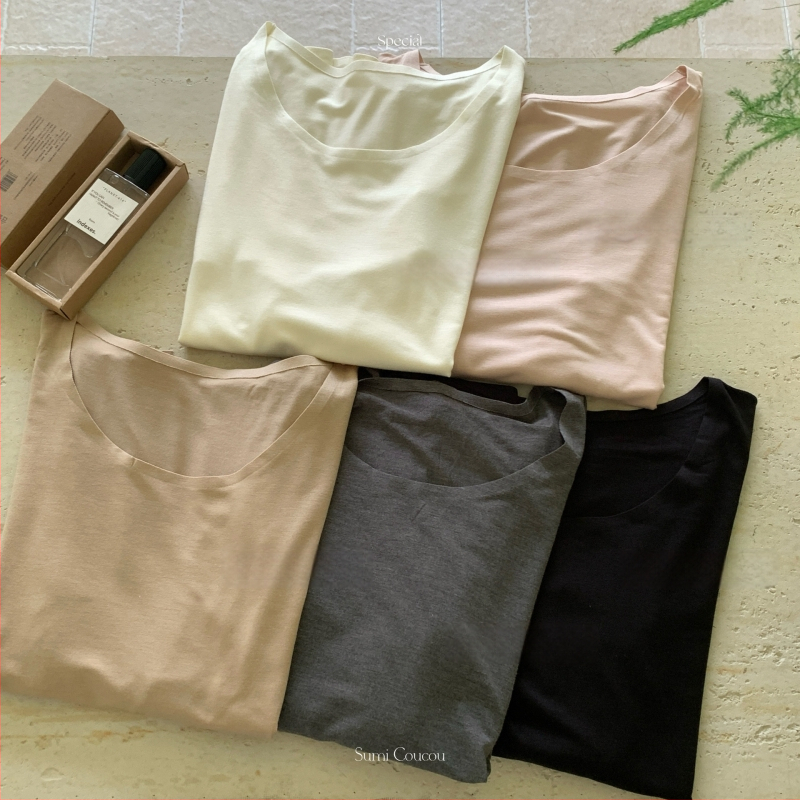 Set termic din acrilic pentru bază — respirabil, elastic, păstrează căldura; subțire 101–120 g/m²; guler rotund; mâneci lungi; top de bază + pantaloni până la gleznă