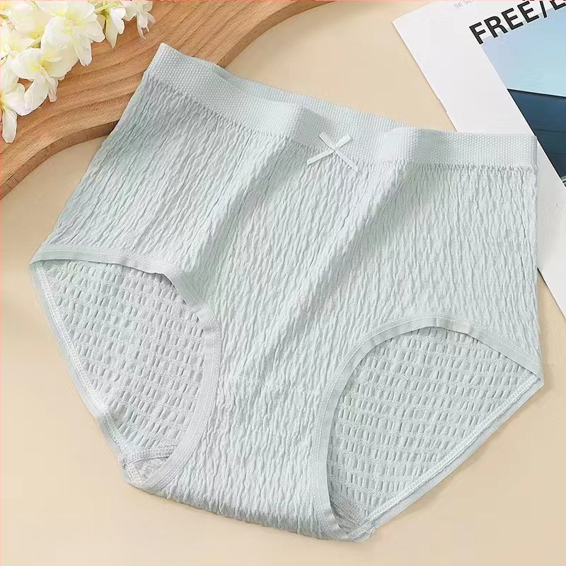 Plus veličine pamučne gaćice s visokim strukom, prozračné, pletene, udio pamuka 50–70%, 100% pamuk podstava u području prepona