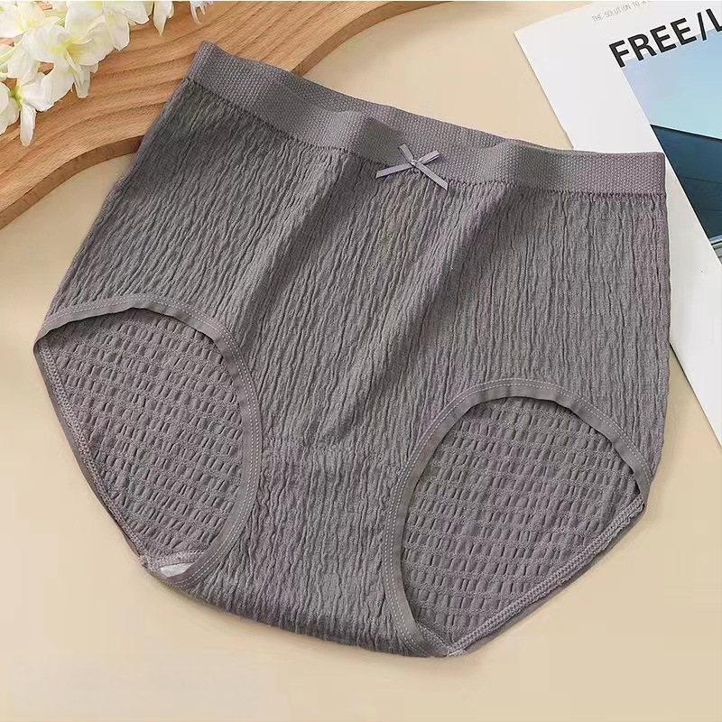 Plus veličine pamučne gaćice s visokim strukom, prozračné, pletene, udio pamuka 50–70%, 100% pamuk podstava u području prepona