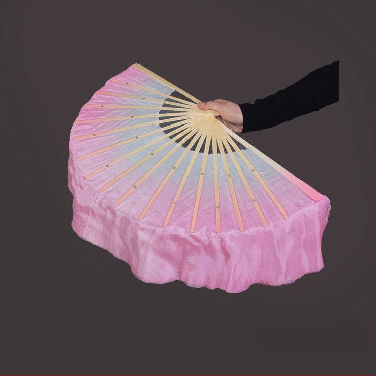 Двустранен танцов фен в Yangko стил с лампа-фон с цветя за деца, за изпълнения в детска градина и начално училище; Марка: Other; Пуснат през лято 2021