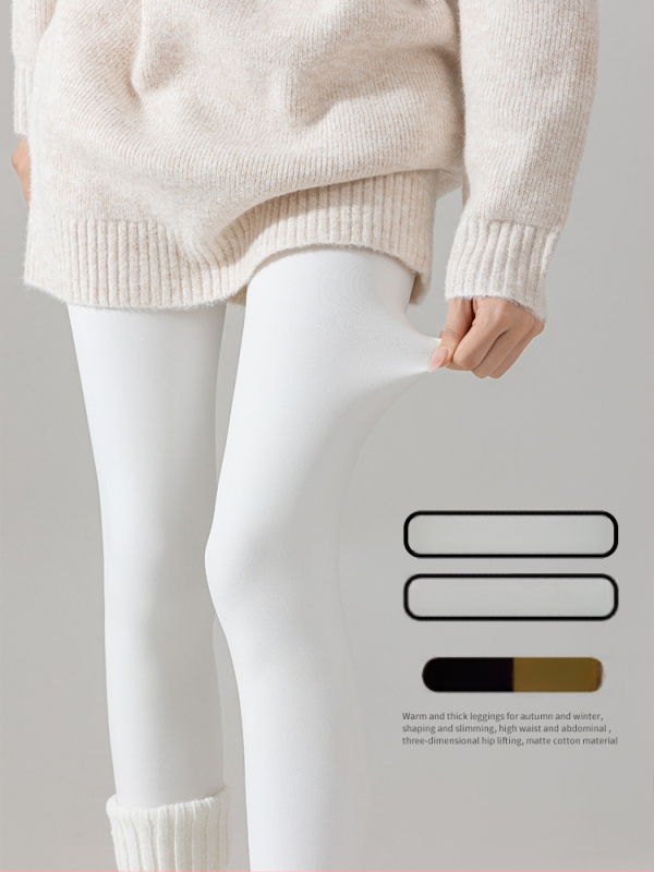 Siltas neilona zeķes ar flīša iekšējo odere sievietēm – siltas, viendabīgs raksts, neilona saturs 70–80%