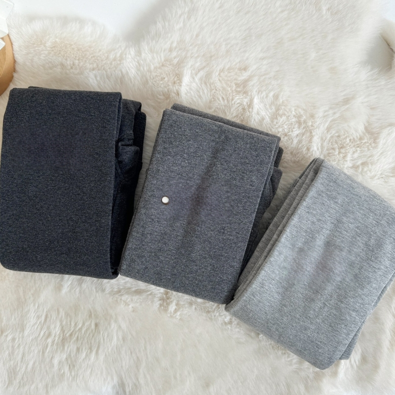 Ženske sive pamučne legging čarape s fleece podstavom za zimu, tople i prilagođene vitkoj silueti