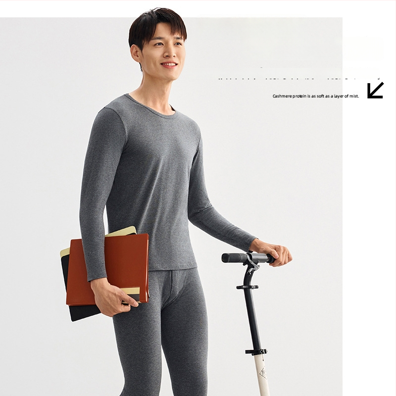 Combed Cotton terminis bazinis komplektas – antibakterinis, išlaiko šilumą, anti-pilling, apvalus kaklo iškirpimas, be siūlių, 3/4 ilgio kelnes