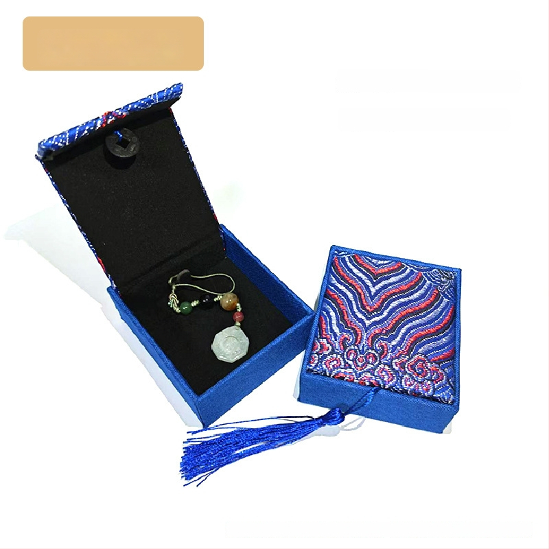 Pendentes kaste - auduma materiāls, juvelierizstrādājumu iepakojuma kastīte, piemērota kaklarotai/pendantam, zīmols Fuxing