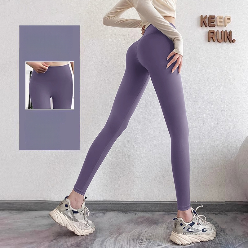 Naiste tihedad fitnesspüksid – Ühtne muster, Polüesteri segu (82,5% polüester), Vooder polüester; Sobib jooksmisele, treeningutele ja rattasõidule