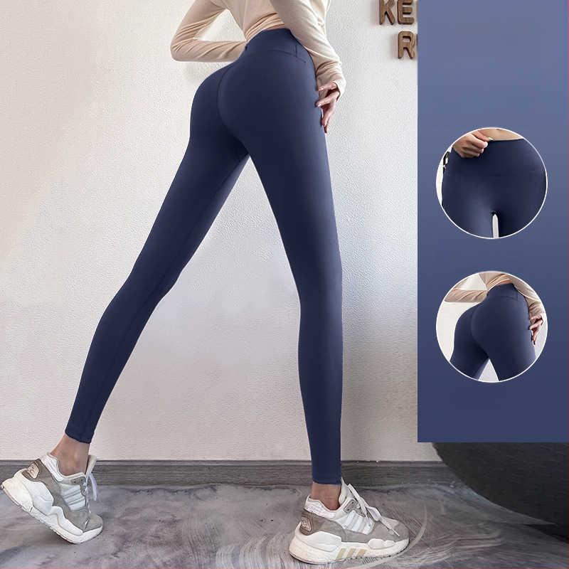 Naiste tihedad fitnesspüksid – Ühtne muster, Polüesteri segu (82,5% polüester), Vooder polüester; Sobib jooksmisele, treeningutele ja rattasõidule