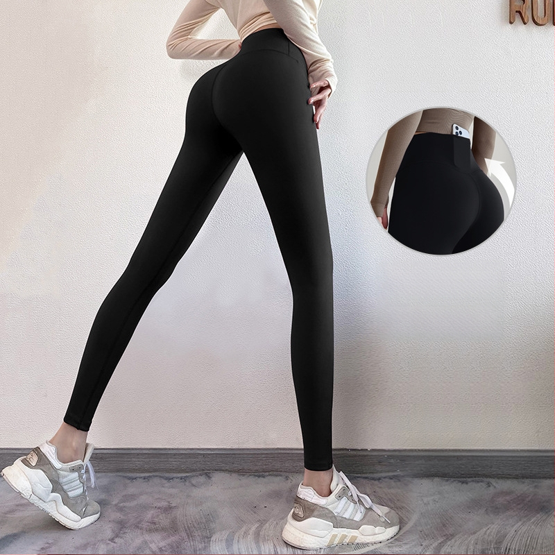 Naiste tihedad fitnesspüksid – Ühtne muster, Polüesteri segu (82,5% polüester), Vooder polüester; Sobib jooksmisele, treeningutele ja rattasõidule