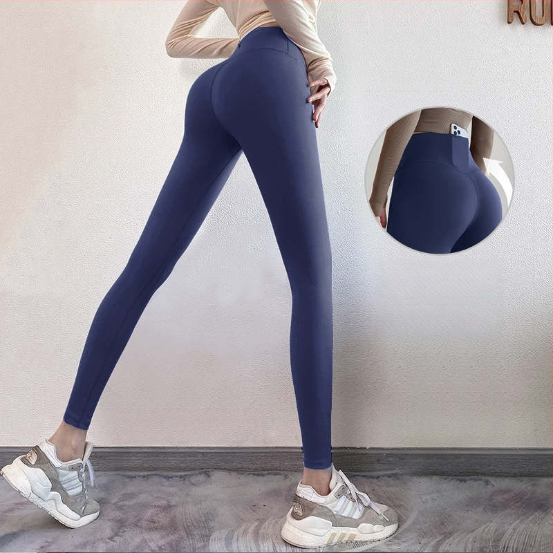 Naiste tihedad fitnesspüksid – Ühtne muster, Polüesteri segu (82,5% polüester), Vooder polüester; Sobib jooksmisele, treeningutele ja rattasõidule