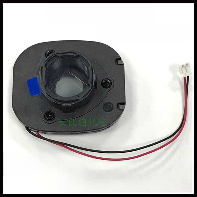 Видеонаблюдателна леща от HIKVISION с IR-CUT двойно превключване на филтъра, пластмасово-стоманен корпус