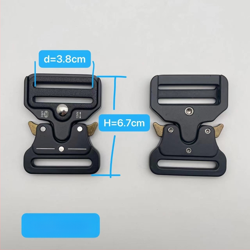 Тактическа ключалка за колан от цинкова сплав, висока якост, износоустойчива, регулируема за колани с уебинг