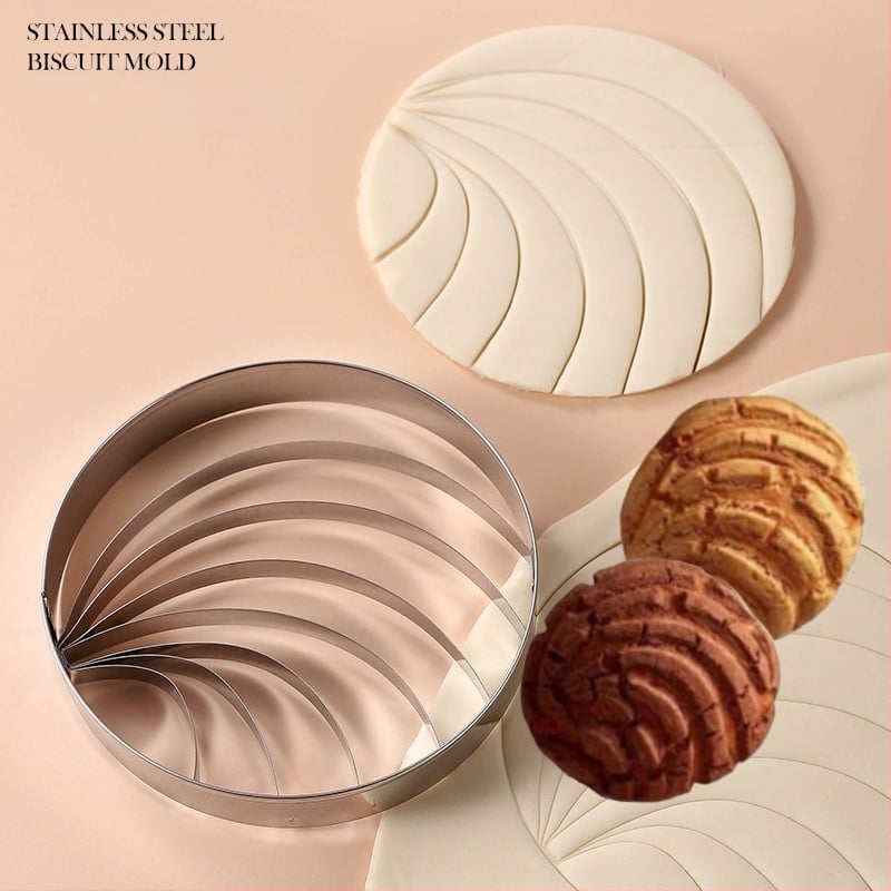 Стоманена форма за бисквити, кръгла, с антизалепващо покритие и прес за мус