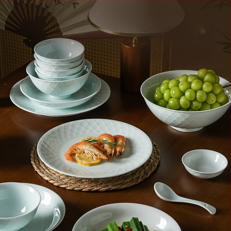 Songfa porcelan underglaze celadon pod glazurom set zdjela i tanjura za kućnu upotrebu, 2025 novi model, idealan za novi dom