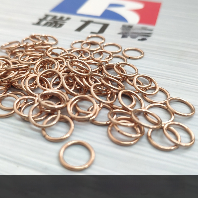 Ασημένιος φωσφορικός χαλκός για δαχτυλίδι συγκόλλησης σε εξαρτήματα από χαλκό ή ορείχαλκο; περιέχει φώσφορο; ρεύμα συγκόλλησης 15 A; σημείο τήξης 810°C.