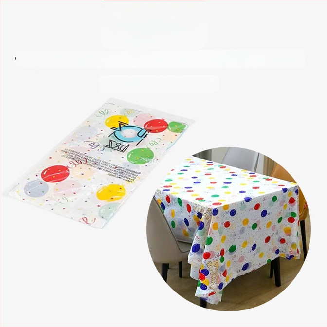 Τραπεζομάντιλο μίας χρήσης από PE πλαστικό, παχυσμένο, ποιότητας τροφίμων, τετράγωνο, για catering και δεξιώσεις