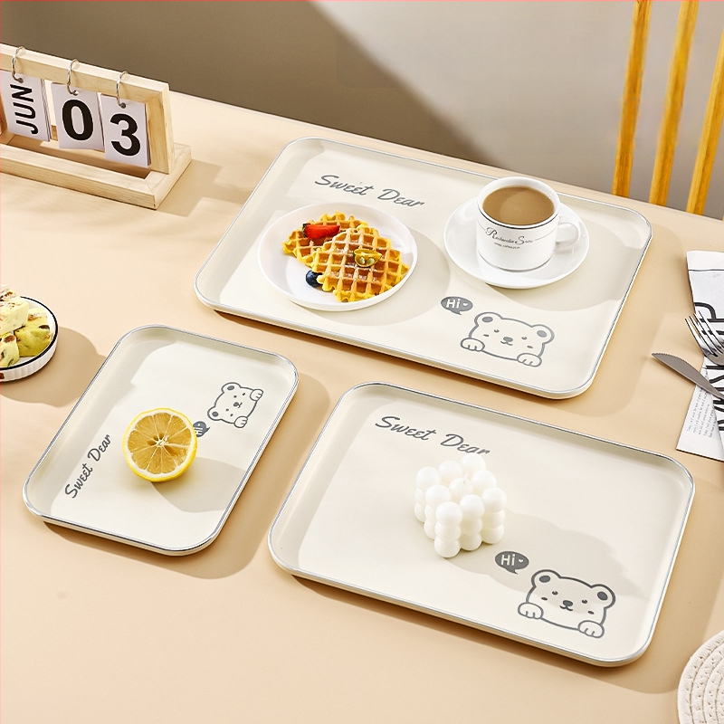 PP tálca, téglalap alakú, karikatúra mintával – egyrészes öntés (Anyag: PP; Forma: Téglalap; Mintázat: Karikatúra; Felület: Egyrészes öntés; Bevezetés: 2025)