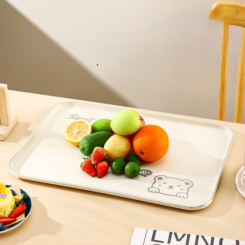 PP tálca, téglalap alakú, karikatúra mintával – egyrészes öntés (Anyag: PP; Forma: Téglalap; Mintázat: Karikatúra; Felület: Egyrészes öntés; Bevezetés: 2025)