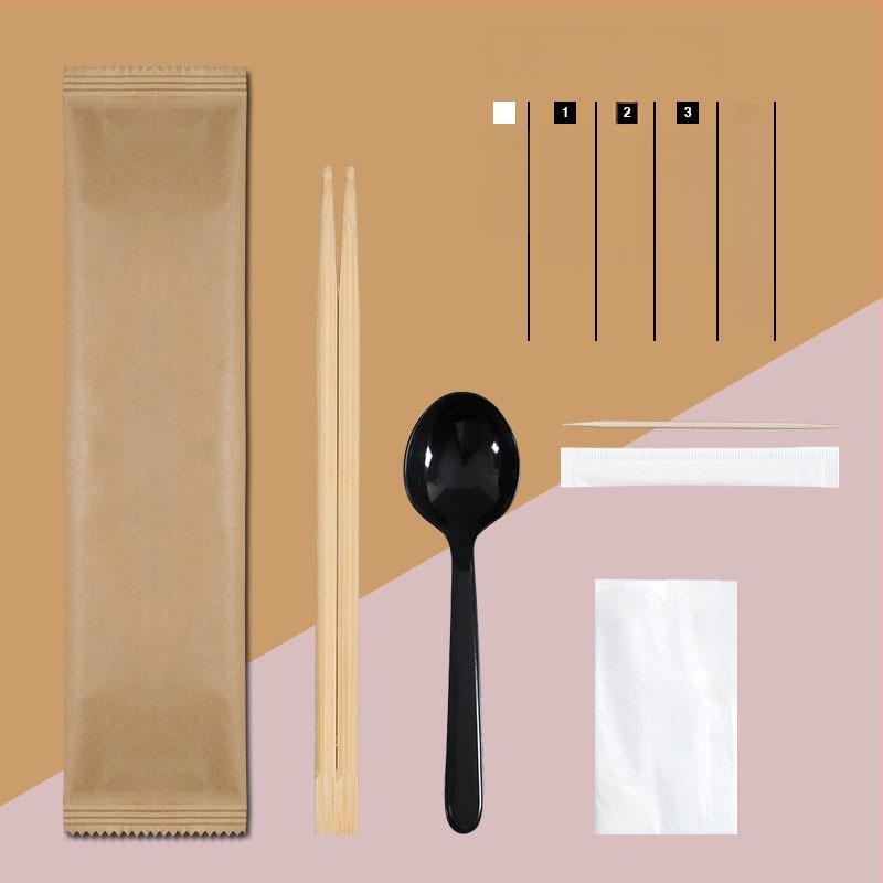 Σετ μίας χρήσης από μπαμπού τετράδας για μαχαιροπίρουνα (chopsticks, κουτάλι, πιρούνι, μαχαίρι) με προσαρμοζόμενο λογότυπο; 1000 τεμάχια σε συσκευασία