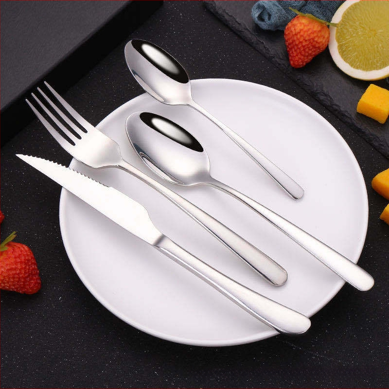 Σετ μαχαιροπήρουνα από ανοξείδωτο ατσάλι: μαχαίρι, πιρούνι και κουτάλι; λεπίδα μαχαιριού 420, κουτάλι και πιρούνι 304; καθρέφτης φινίρισμα; δυνατότητα λογότυπου