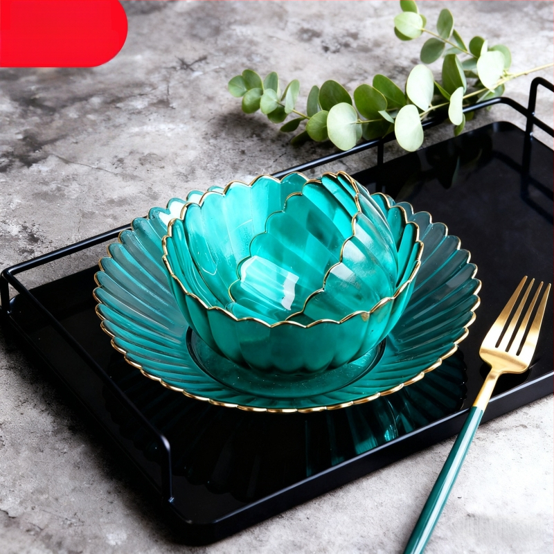 Set din sticlă pentru fructe și boluri pentru salată – rotund, design minimalist modern; diametre 10–11 cm, 13–14 cm și 18–19 cm; sticlă rezistentă la căldură