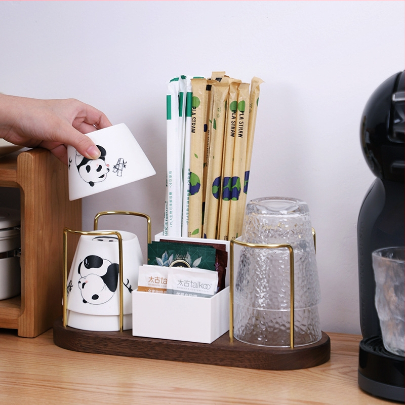 Drevený držiak na poháre – moderný a jednoduchý dizajn, stolný doplnok, bez vŕtania