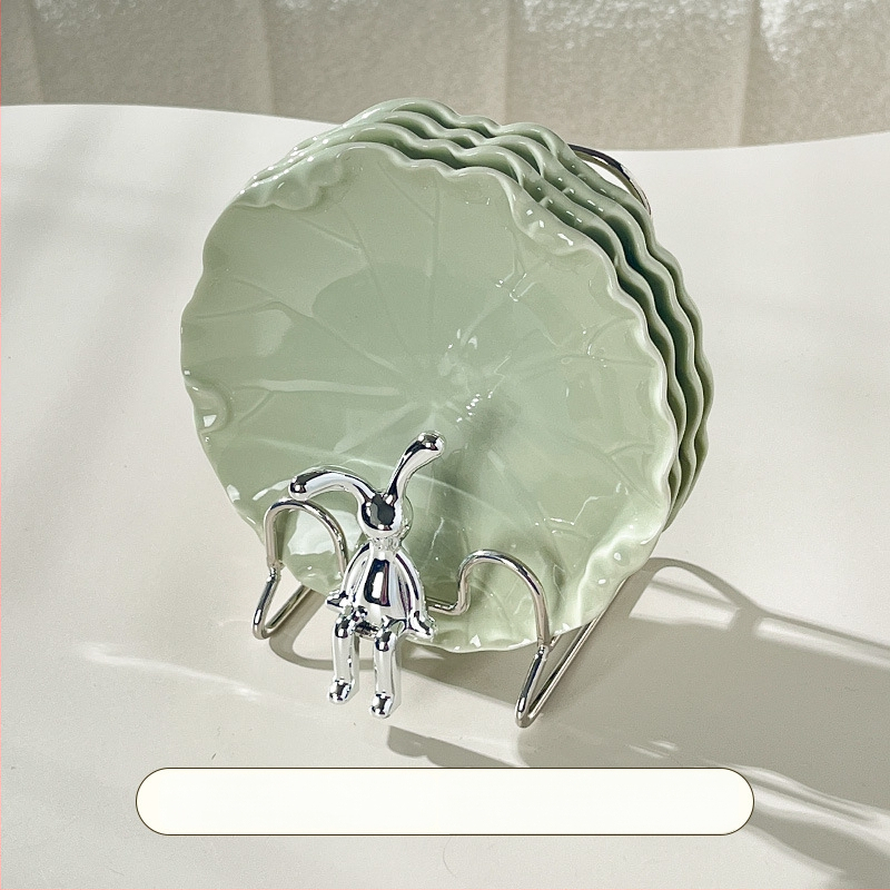 Porcelán falatkás tál, skandináv stílus, szabálytalan forma, egyszerű mintázat