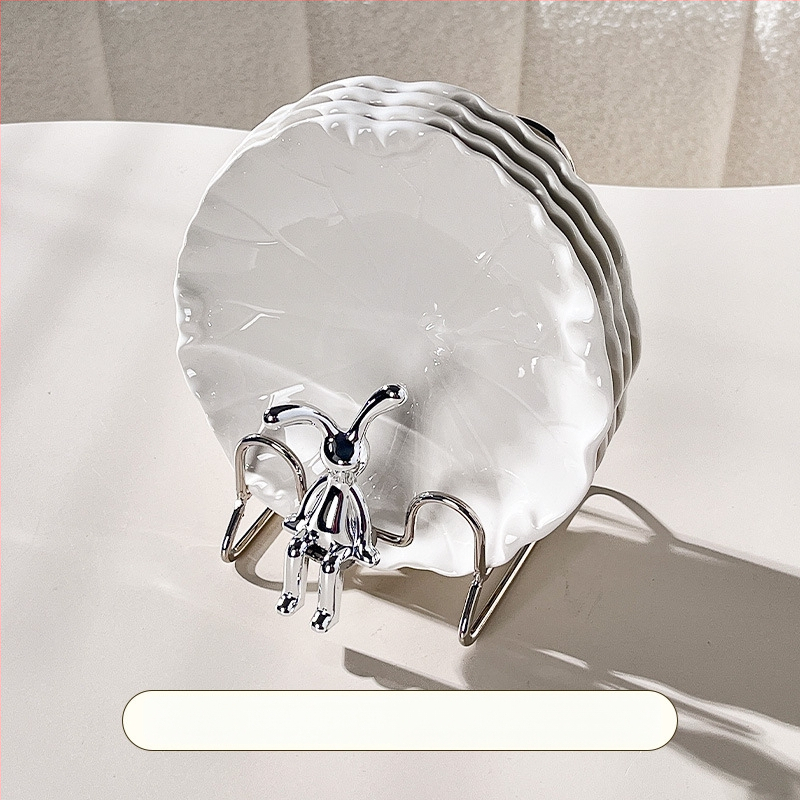 Porcelán falatkás tál, skandináv stílus, szabálytalan forma, egyszerű mintázat