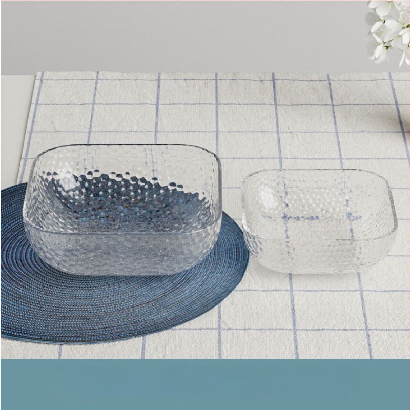 Γυάλινο μπολ σαλάτας και φρούτων με υφή χτυπήματος και μεταλλικό χείλος, θερμοανθεκτικό, διαφανές για οικιακή χρήση