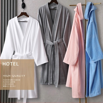 Unisex ogrtač za hotel, od 100% pamuka froté materijala, upija vlagu i brzo se suši, pogodan za sve sezone.
