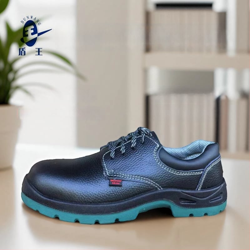 Изолирани обувки за електромонтьори 4381, PU инжекционно формовани, нисък профил, за фабрики и строителни обекти